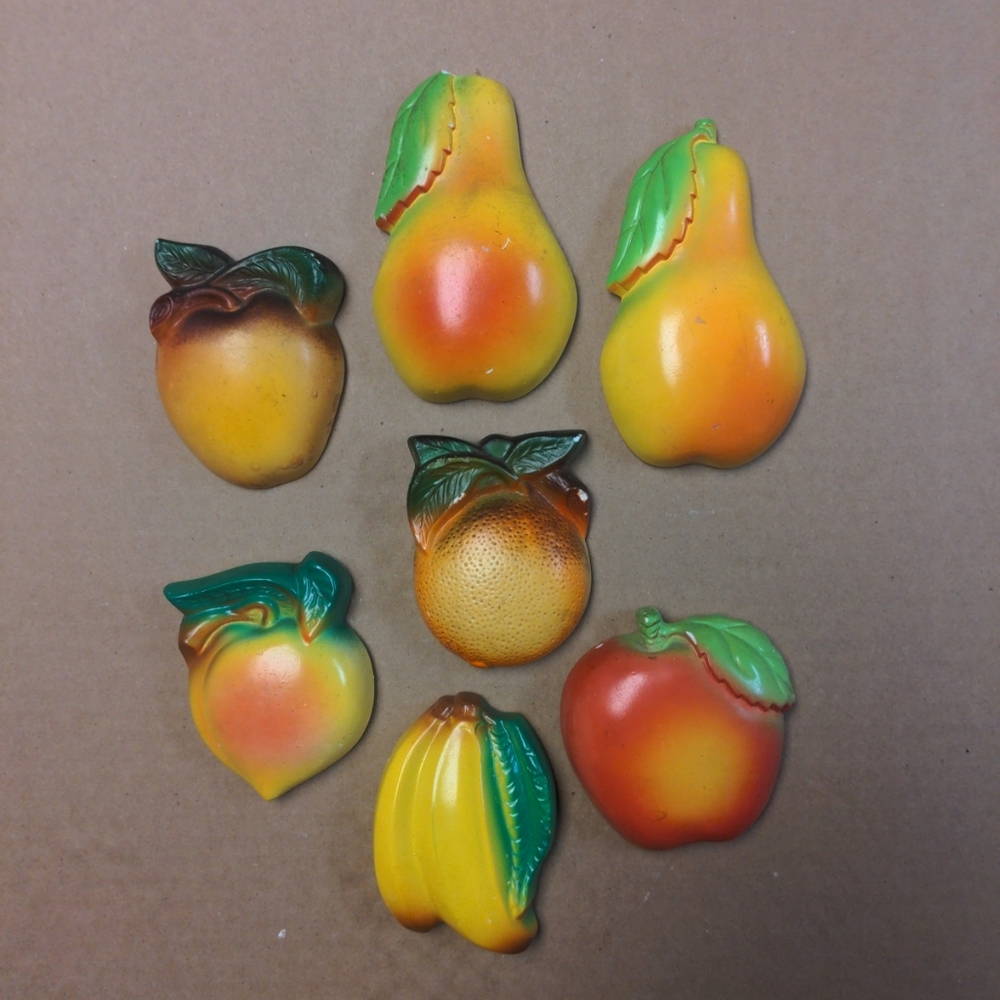 Lot of 7 Vintage Chalkware Fruit Kitchen Decor Wall Art